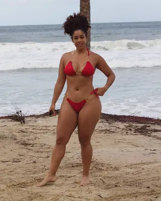 Clarisse, 30 ans, plan cul black à Morancez