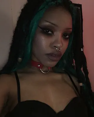 Khady, 28 ans, plan cul black à Yèvres