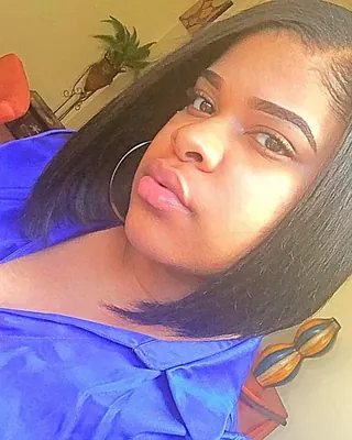 Lisa, 23 ans, plan cul black à Châteaudun