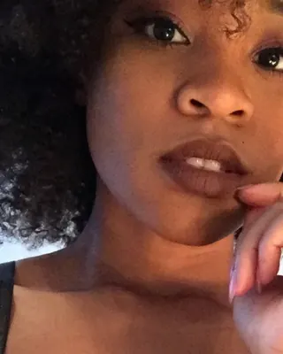 Marie-Ange, 21 ans, plan cul black à Bû